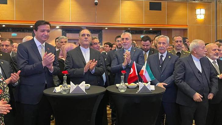 İran İslam Devrimi'nin 46'ncı yıl dönümü ve Milli Günü Ankara'da kutlandı