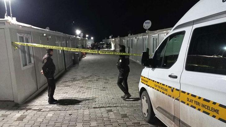 Malatya'da polis memurunu bıçakla yaralayan şüpheli ayağından vurularak yakalandı