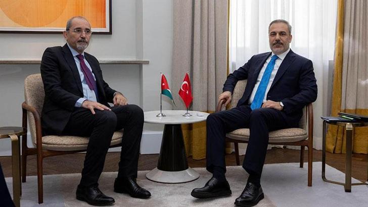 Bakan Fidan, Ürdün Dışişleri Bakanı Safedi ile görüştü