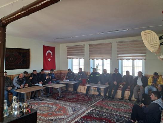 Ulukışla'da üreticilere Sürü Yönetimi Elemanı Kursu