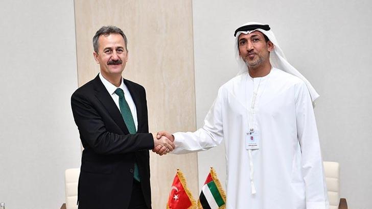 Savunma Sanayii Başkanı Görgün IDEX 2025'te temaslarını sürdürüyor