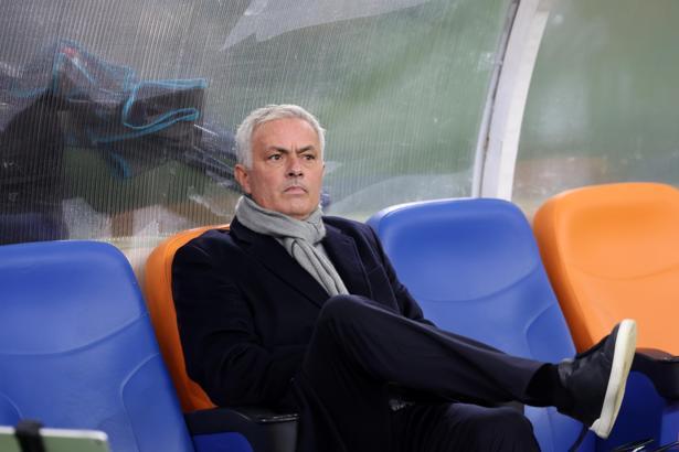 Jose Mourinho'dan Anderlecht maçına sürpriz kadro