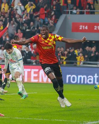 Göztepe'de rotasyon zamanı