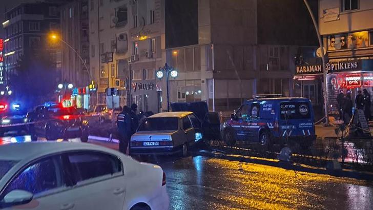 Kaza sonrası polis aracına alınan alkollü sürücü, sakladığı tabancasıyla intihar etti