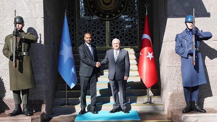 Bakan Güler, Somalili mevkidaşıyla görüştü
