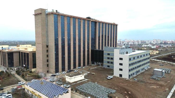 Diyarbakır Gazi Yaşargil Eğitim ve Araştırma Hastanesi ek hizmet binasının inşaat süreci tamamlandı