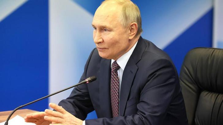 Putin: Oreşnik füzesinin savaş başlıkları, Güneş yüzeyindeki sıcaklığa dahi dayanabiliyor