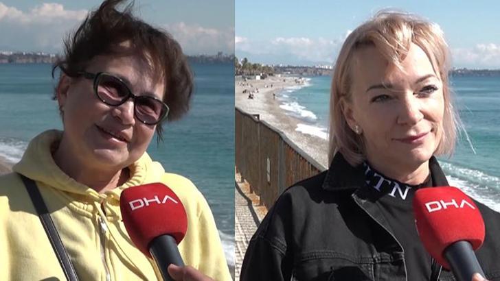 Antalya'daki turistler Galatasaray-Fenerbahçe derbisini büyük bir heyecan ile bekliyor