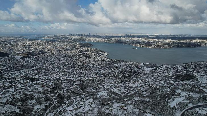 Kavacık'ta kar manzarası havadan görüntülendi