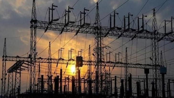 İran'da enerji tasarrufu amacıyla okullar ve kamu kurumları tatil edildi