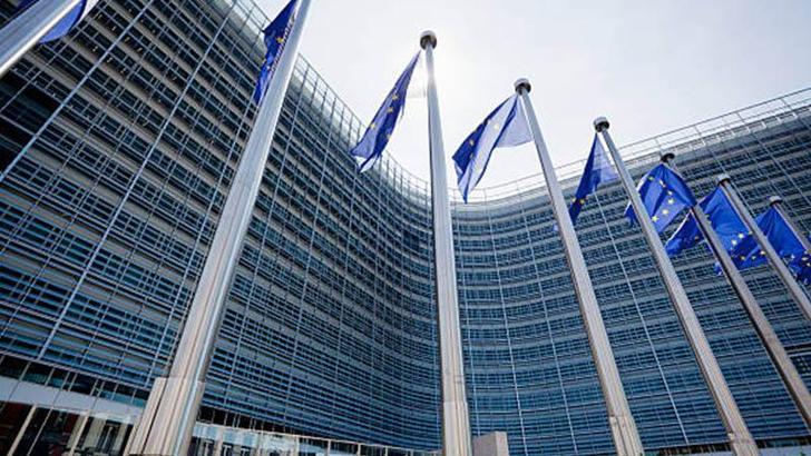 Avrupa Birliği, Suriye'ye yönelik bazı yaptırımları askıya aldı