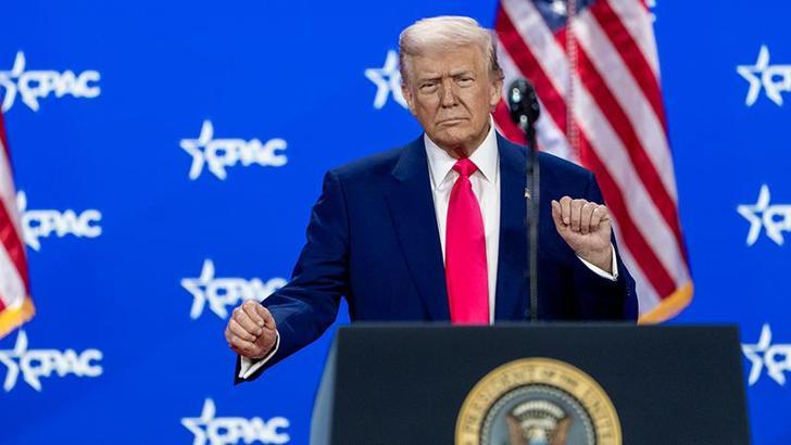 Trump, kıymetli madenler anlaşmasını imzalamak üzere Zelenskiy'nin Beyaz Saray'a geleceğini açıkladı