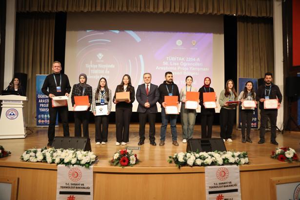 TÜBİTAK yarışmasına katılan projeler için ödül töreni düzenlendi