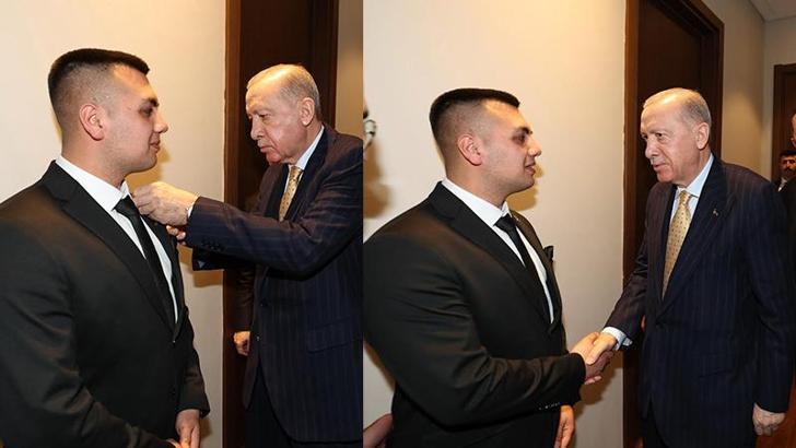 Cumhurbaşkanı Erdoğan, Burdurlu adaşına parti rozeti taktı