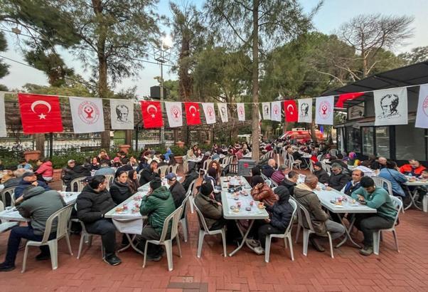 Bornova'da ramazanın ilk iftarı yapıldı
