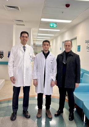 Nefes borusu yüzde 95 kapandı, 10 saatlik ameliyatla hayata döndü