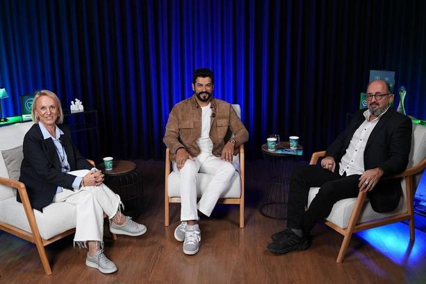 Prof. Dr. Sinan Canan'la Zihinsel Dönüşüm Sohbetleri’nin ilk konuğu Burak Özçivit oldu