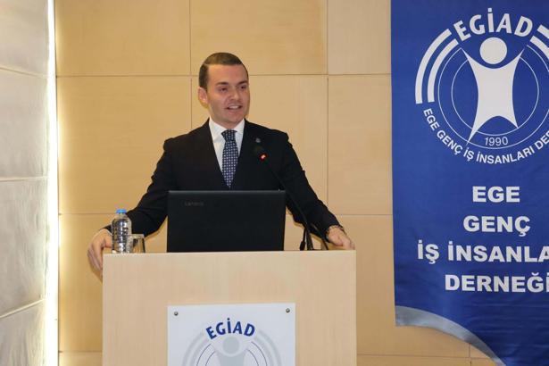 EGİAD Başkanı Özhelvacı: Daha fazla ihracat, daha fazla döviz girdisi ve ekonomik istikrar anlamına gelir