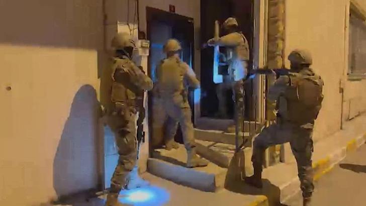 İstanbul'da DEAŞ Operasyonu: 14 gözaltı