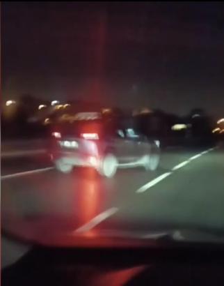 İstanbul - Trafikte makas atıp, silahla tehdit eden şüpheli yakalandı