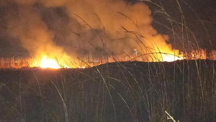 Hatay'da sazlık yangını söndürüldü