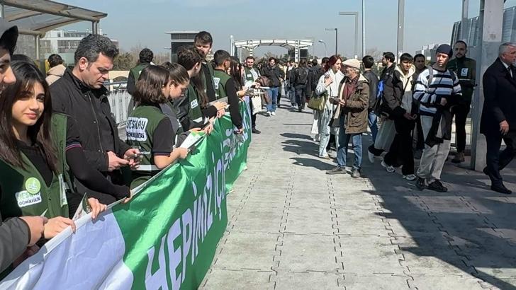 İstanbul - Avcılar’da lise öğrencilerinden bağımlılıkla mücadele yürüyüşü