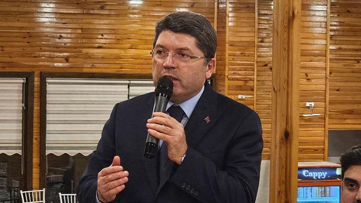 Bakan Tunç: Şehit ailelerimizi üzecek hiçbir adım atmayız