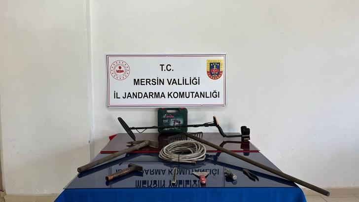 Mersin'de kaçak kazıya suçüstü