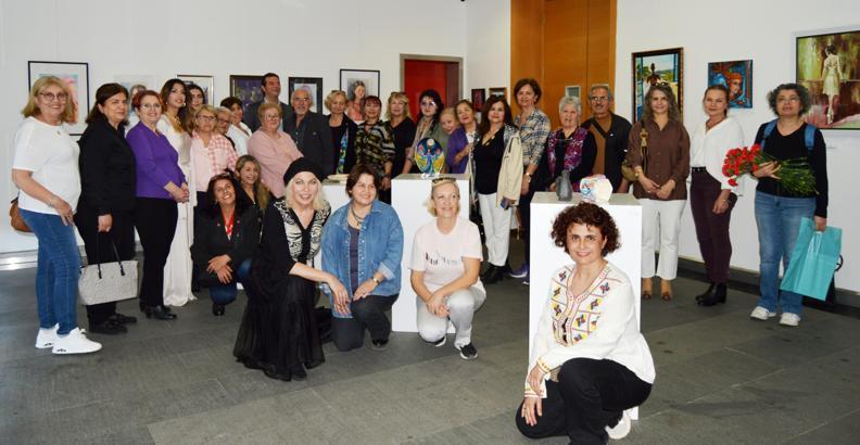 'Kardelenler' sergisi açıldı