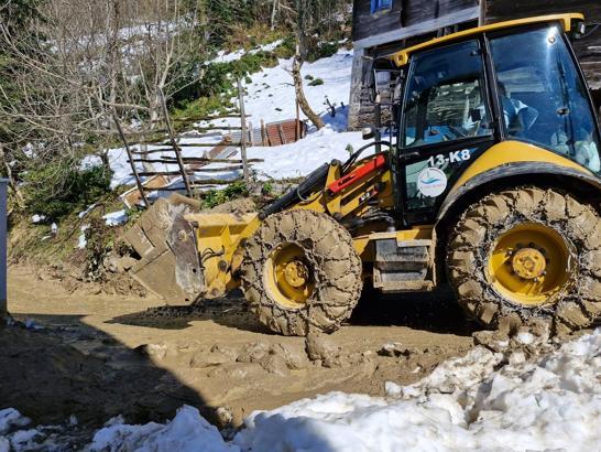 Rize'de heyelan; 4 ev tedbir amaçlı tahliye edildi