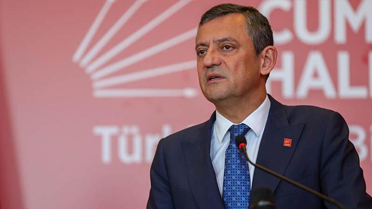 Özgür Özel, DEM Parti'li Bakırhan ve Hatimoğulları ile görüştü; Zemin parlamentodur