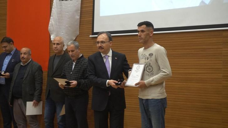 Siirt'te kan bağışçılarına, altın, gümüş ve bronz madalyalar verildi