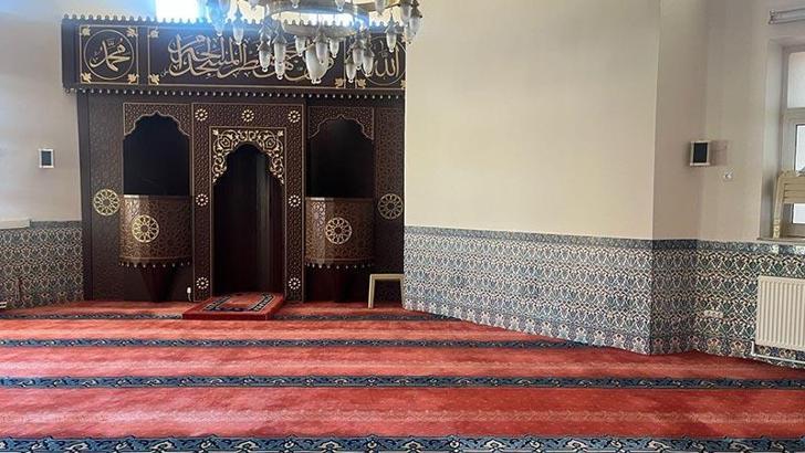 Kıblesinde 30 derece sapma tespit edilen 74 yıllık cami yeniden düzenlendi