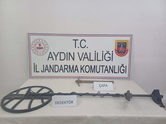 Aydın'da kaçak kazı yapan şüpheliye 2 gözaltı