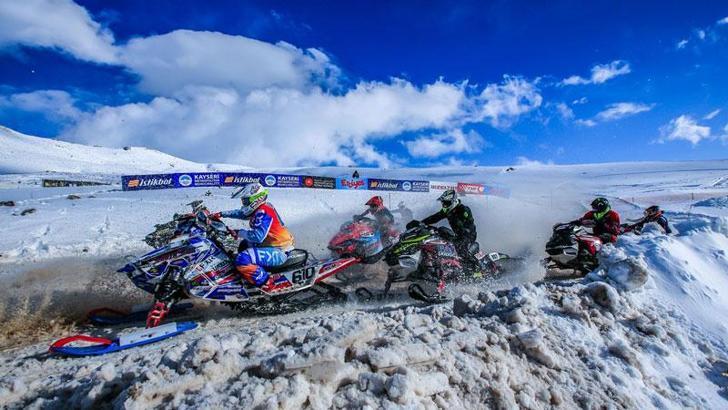Erciyes'te Dünya Kar Motosikleti Şampiyonası heyecanı başladı