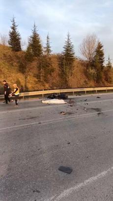 Kocaeli'de kamyonet ile motosiklet çarpıştı: 1 ölü, 1 yaralı