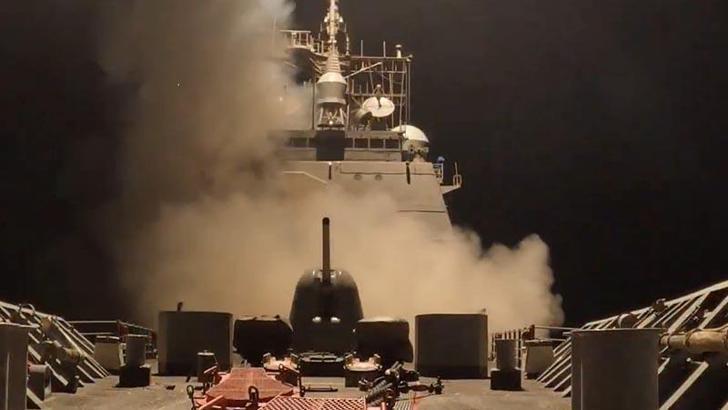 ABD, Yemen'e saldırdı: 31 ölü, 23 yaralı