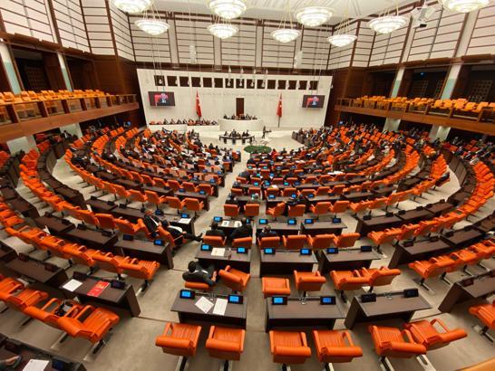 Meclis'te bu hafta, emeklilerin bayram ikramiyesini düzenleyen kanun teklifi görüşülecek
