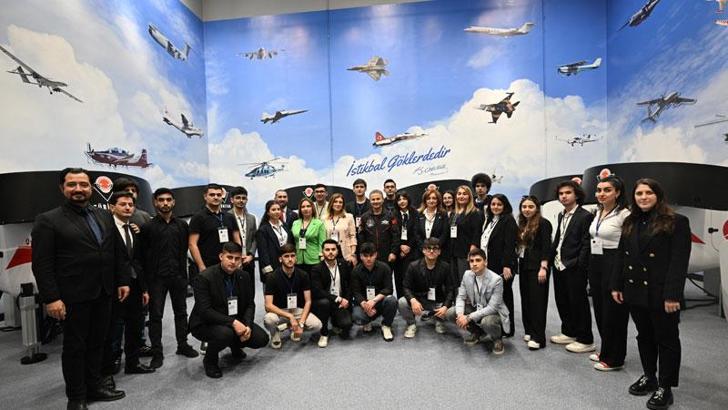 Startech programı için GUHEM'e gelen Azerbaycanlı gençler, Alper Gezeravcı ile buluştu
