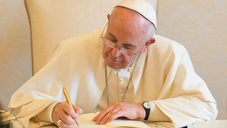 Papa’dan ‘silahsızlanma’ çağrısı