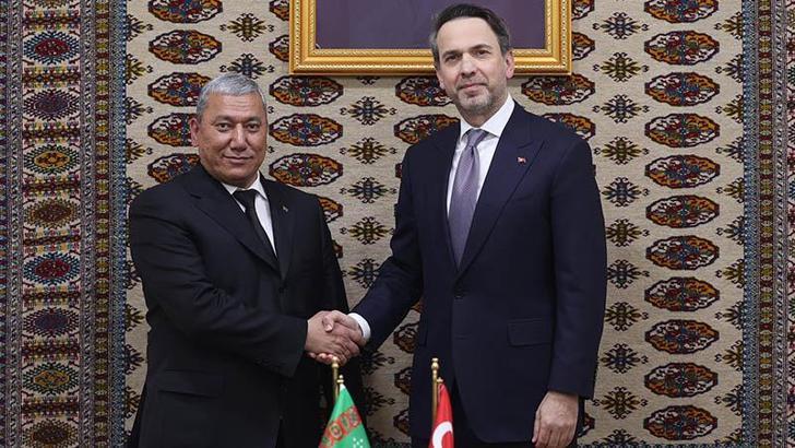 Bakan Bayraktar, Türkmenistan'daki temaslarını sürdürüyor