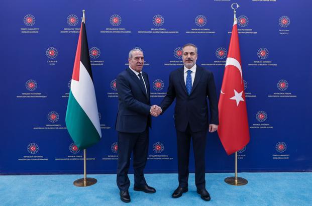 Bakan Fidan, Filistin Kurtuluş Örgütü İcra Komitesi Genel Sekreteri Şeyh'i kabul etti