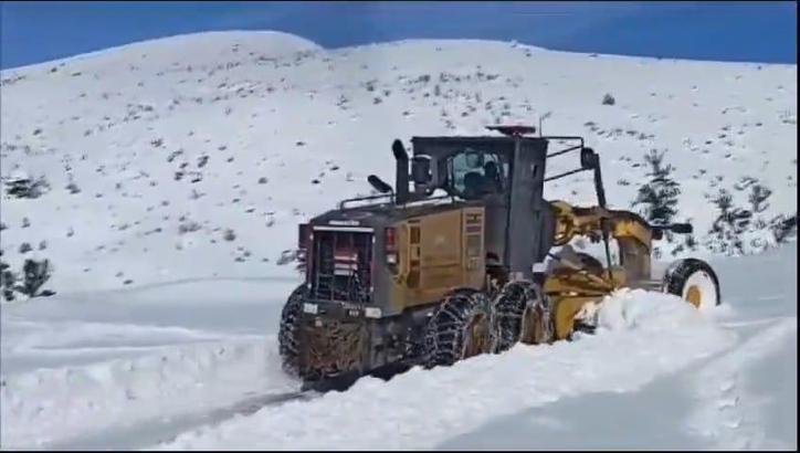 Amasya’da 47 köy yolu, kardan kapalı