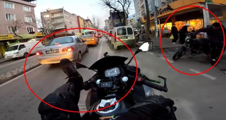 Kimin önce geçeceğine karar veremeyince kontak kapatıp, sohbet ettiler