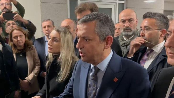 Özgür Özel, adliyeye geldi