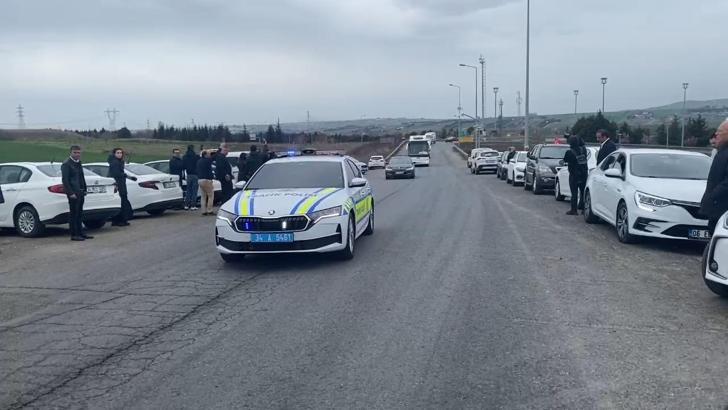 İstanbul- Özgür Özel, Ekrem İmamoğlu'nu Silivri Cezaevi'nde ziyaret ediyor -1