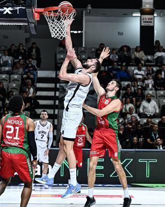 Beşiktaş Fibabanka - Yalovaspor: 103-82