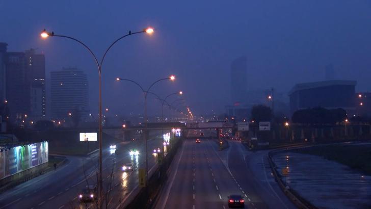 İstanbul - İstanbul Boğazı'nda sis etkili oluyor