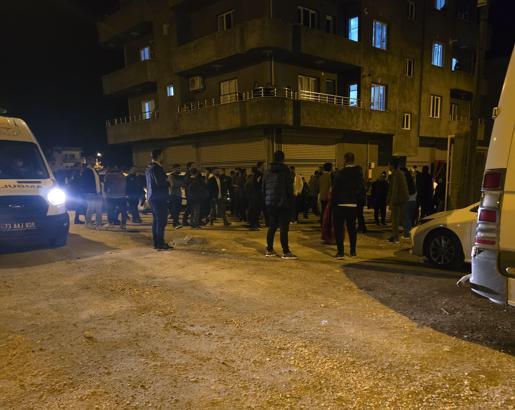 Şırnak'ta taşlı, sopalı kavga; 4 yaralı