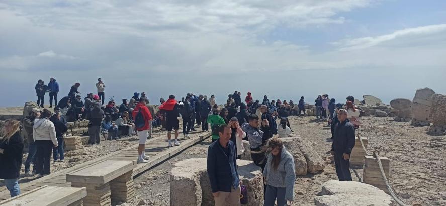 Nemrut Dağı'nda Ramazan Bayramı yoğunluğu